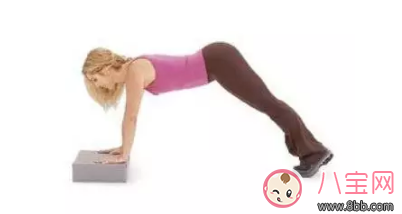 不用做豐胸手術(shù) 簡(jiǎn)單運(yùn)動(dòng)豐胸最靠譜 不用做豐胸手術(shù) 簡(jiǎn)單運(yùn)動(dòng)豐胸最靠譜