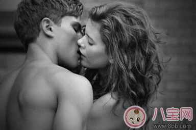 2017接吻節(jié)是什么時(shí)候 國(guó)際接吻節(jié)的來(lái)歷