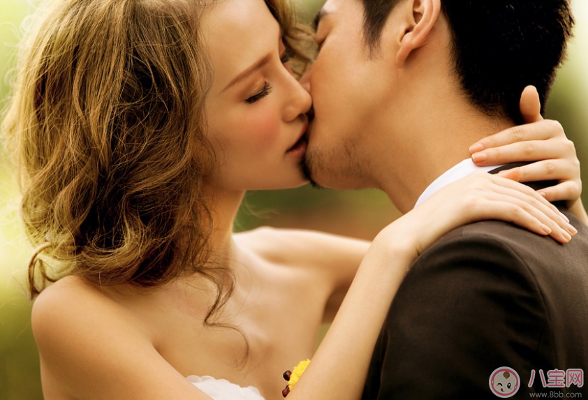 2017接吻節(jié)是什么時(shí)候 國(guó)際接吻節(jié)的來(lái)歷