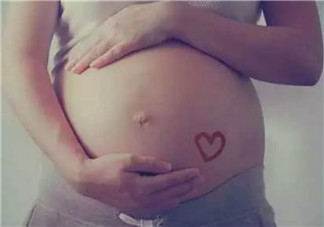 臍帶繞頸與撫摸肚皮有關(guān)系嗎 孕婦頻繁摸肚子對(duì)胎兒有影響嗎