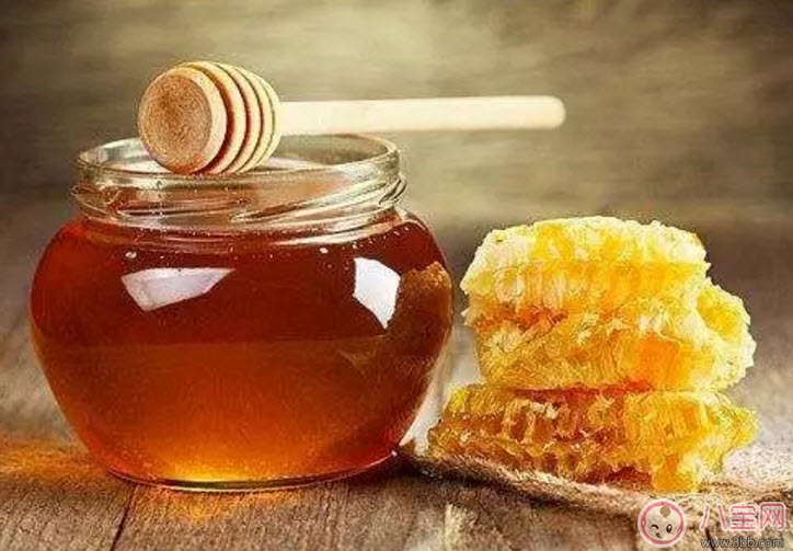 孕婦秋燥怎么調(diào)理吃什么好 孕婦秋燥如何護(hù)理皮膚