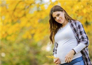 孕婦秋燥怎么調(diào)理吃什么好 孕婦秋燥如何護(hù)理皮膚