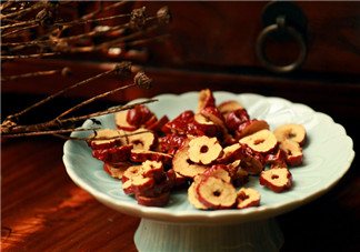 孕初期氣血不足怎么辦  如何調(diào)理氣血