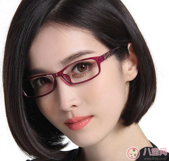 自己是近視懷的孩子會(huì)近視嗎 近視準(zhǔn)媽媽的擔(dān)憂