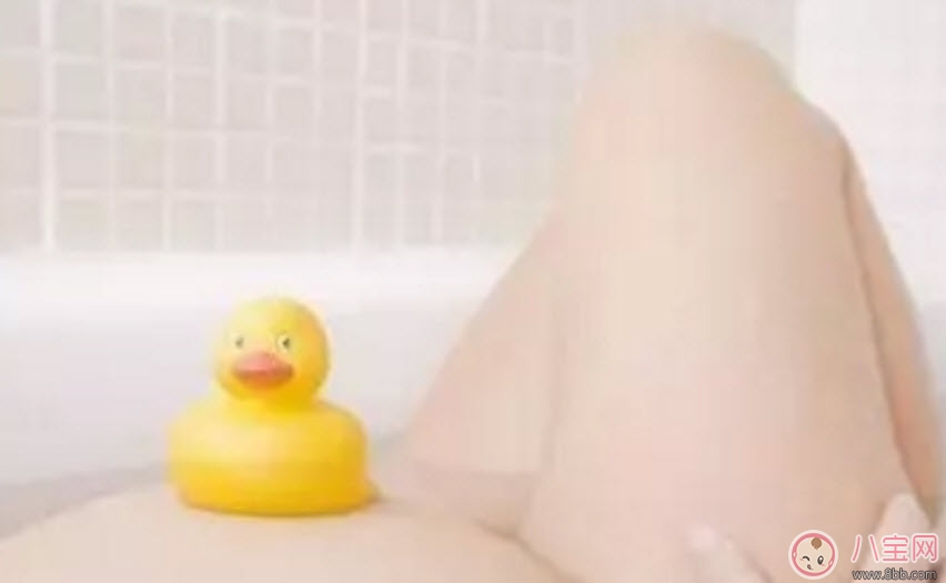 夏季孕婦每天洗澡不能超過多少次 孕婦能天天洗澡嗎 夏季孕婦每天洗澡不能超過多少次 孕婦能天天洗澡嗎