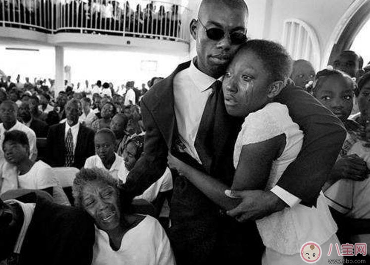 孕婦為什么不能參加葬禮 孕婦參加葬禮的注意事項有哪些 孕婦為什么不能參加葬禮 孕婦參加葬禮的注意事項有哪些