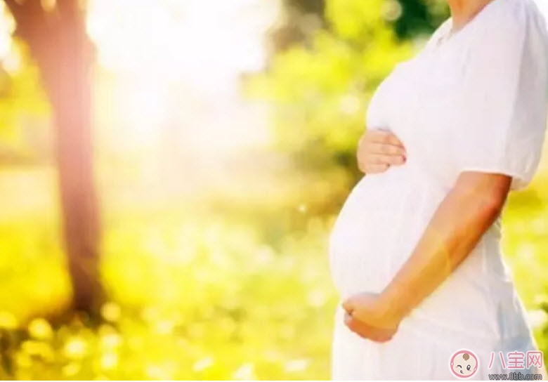 孕婦曬太陽的最佳時(shí)間 孕婦曬太陽的最佳位置(曬肚子) 孕婦曬太陽的最佳時(shí)間 孕婦曬太陽的最佳位置(曬肚子)