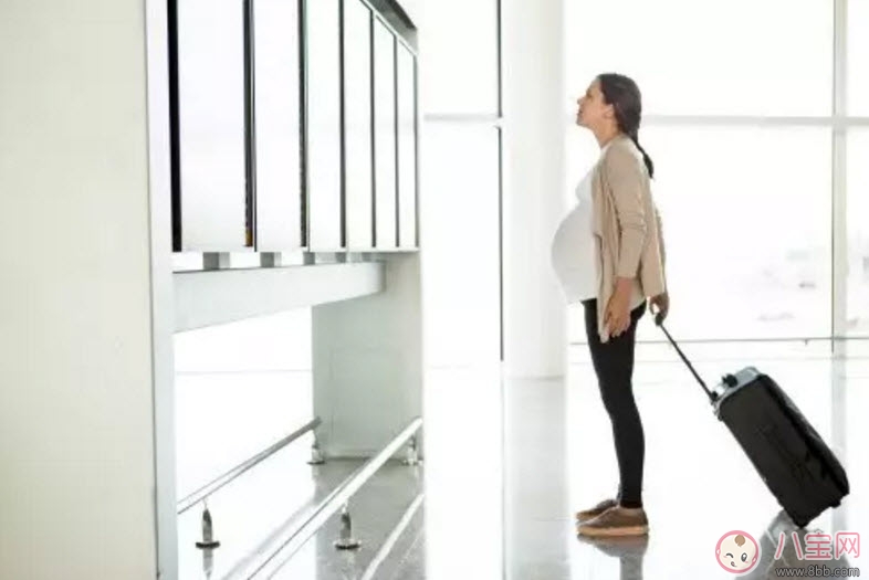 孕婦懷孕多少周不能坐飛機 孕婦坐飛機安檢輻射有影響嗎。