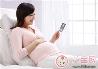 睡姿不對(duì)會(huì)引起胎位不正 胎位不正注意事項(xiàng)