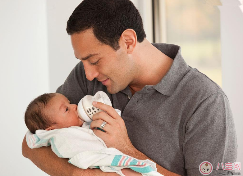 爸爸會(huì)得產(chǎn)后抑郁癥 爸爸得了產(chǎn)后抑郁癥怎么辦