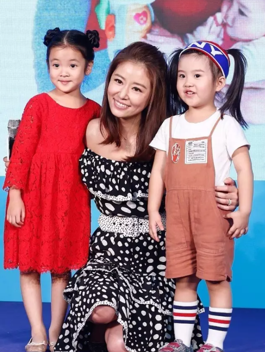 林心如產(chǎn)后快速恢復苗條？產(chǎn)后普拉提讓胸部美回來！