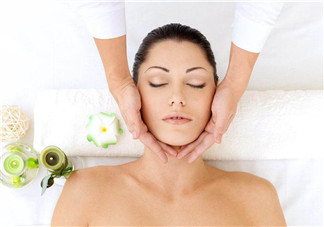 1分鐘瘦臉操教程 輕松打造心機(jī)小臉美人