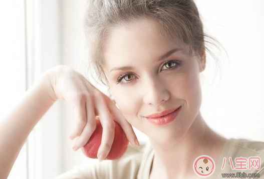 入秋肌膚變差 換洗面奶換護(hù)膚品樣樣不能少 入秋肌膚變差 換洗面奶換護(hù)膚品樣樣不能少