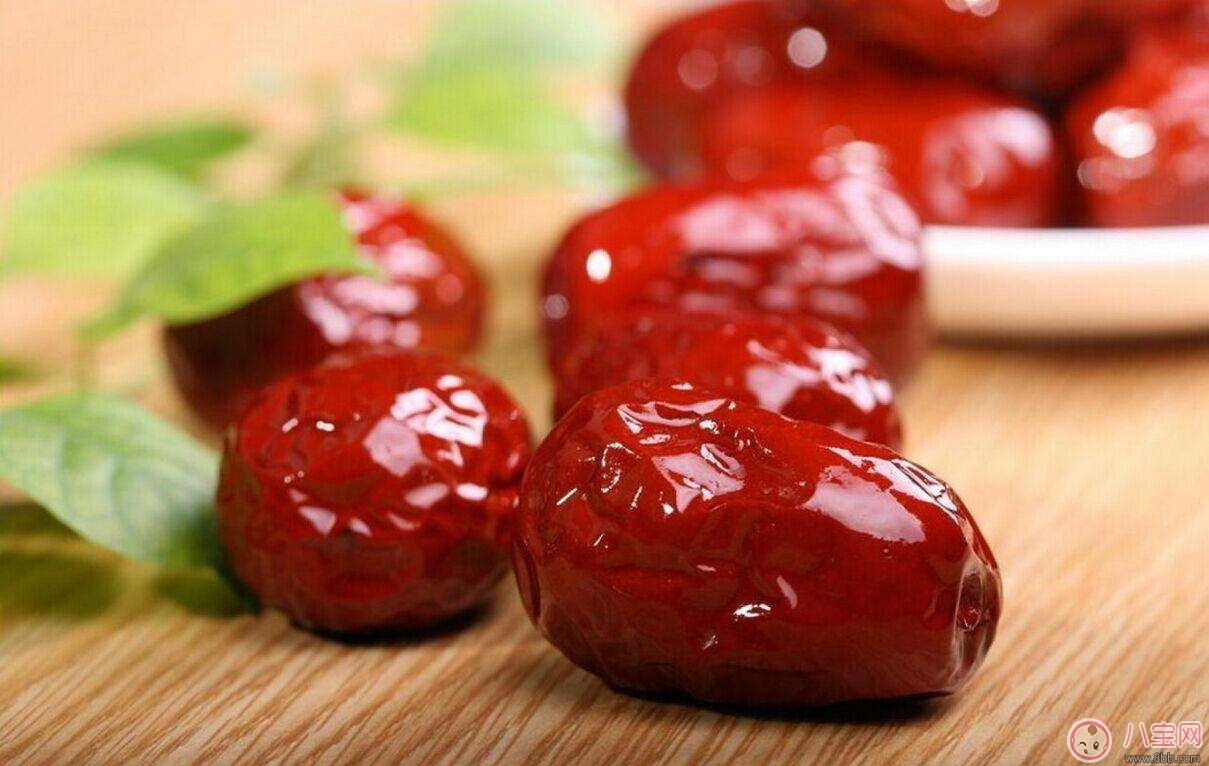 女性適合的中藥零食吃法有講究  食用有哪些注意事項(xiàng)