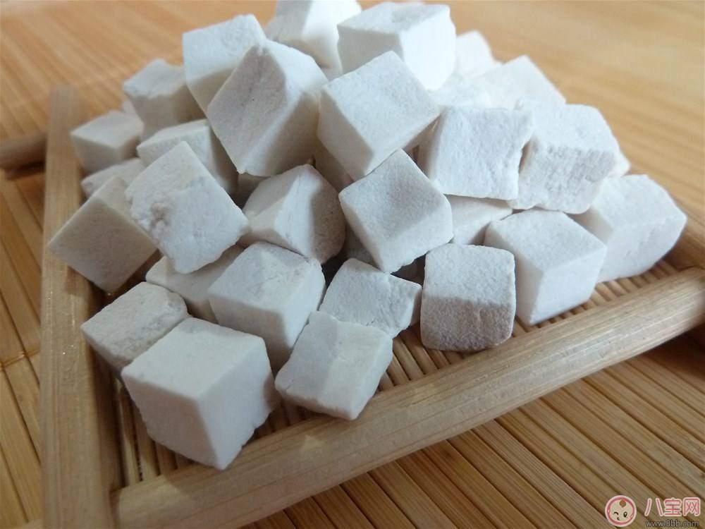 女性適合的中藥零食吃法有講究  食用有哪些注意事項(xiàng)