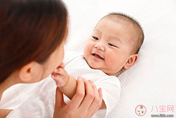 胸小就一定奶水不足嗎 奶水不足的標準是什么 胸小就一定奶水不足嗎 奶水不足的標準是什么