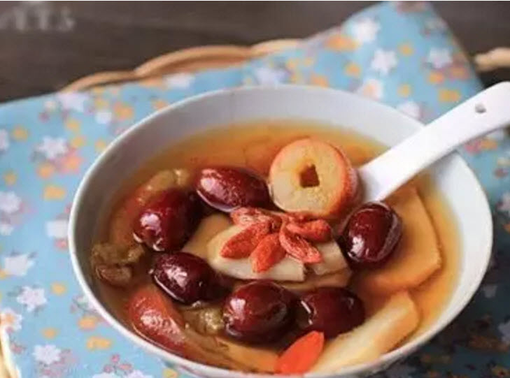 產(chǎn)后月經(jīng)不規(guī)律怎么辦 產(chǎn)后月經(jīng)不規(guī)律吃什么好 產(chǎn)后月經(jīng)不規(guī)律怎么辦 產(chǎn)后月經(jīng)不規(guī)律吃什么好