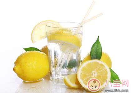 孕后長(zhǎng)斑煩惱多 檸檬水祛斑還美白 孕后長(zhǎng)斑煩惱多 檸檬水祛斑還美白