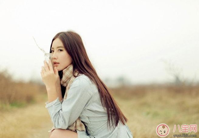 用這個方法可以輕松祛除皺紋 去皺紋按摩方法推薦 用這個方法可以輕松祛除皺紋 去皺紋按摩方法推薦