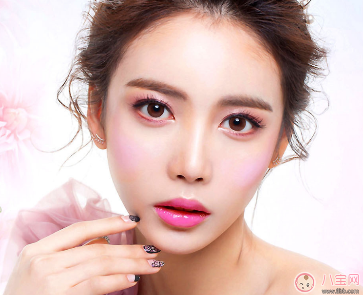 大姨媽皮膚差可以這么保養(yǎng) 簡單護膚效果好