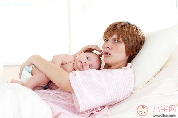 產后抑郁老公的陪伴很重要 不解學學寵妻典范張智霖