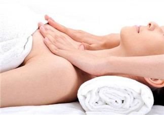 月子里乳房保養(yǎng)重要嗎 時尚辣媽胡可來支招