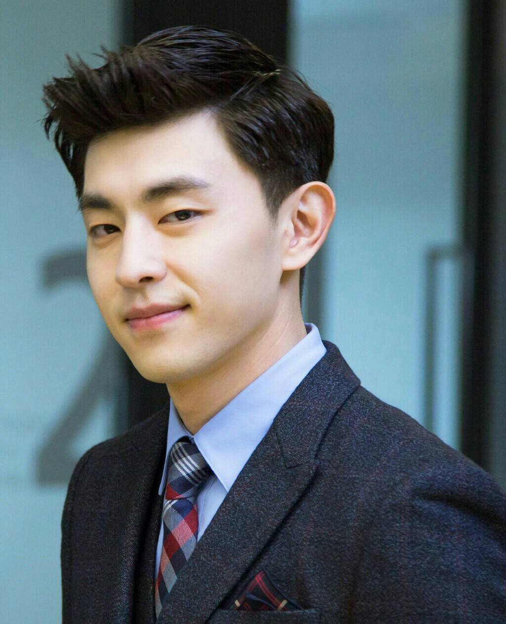 鄧倫《爸爸去哪兒》實(shí)習(xí)奶爸表現(xiàn) 東北萌娃與鄧倫配合默契嗎？