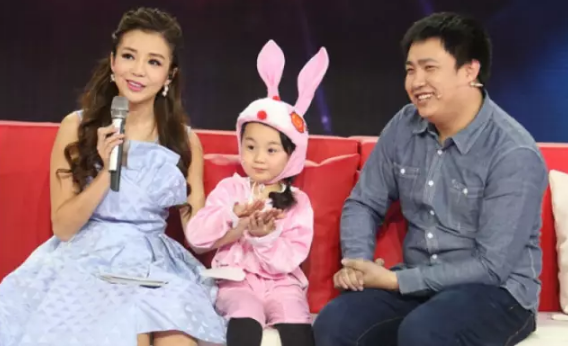 鄧倫《爸爸去哪兒》實(shí)習(xí)奶爸表現(xiàn) 東北萌娃與鄧倫配合默契嗎？