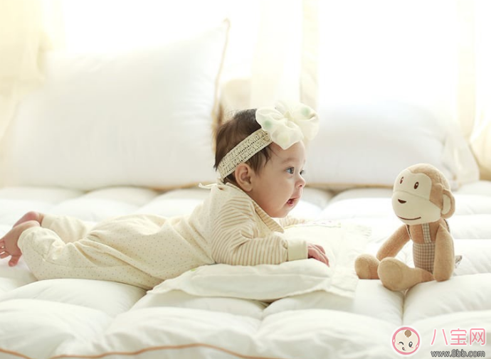 秋季寶寶出游需要準備什么 秋天寶寶出門用品