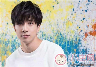 人生巔峰的薛之謙為什么把所有的一往情深都給了同一個(gè)人？