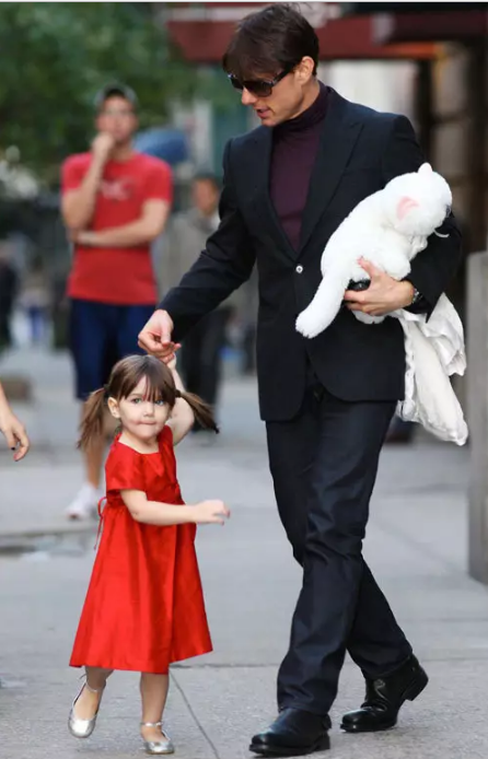貝克漢姆鄧超周杰倫紛紛淪為“女兒奴” 有爸爸疼的女孩更有成就感