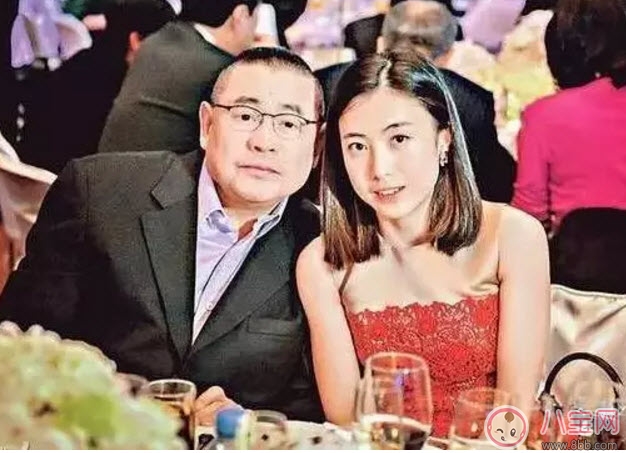 甘比承認(rèn)懷第三胎 劉鑾雄66歲再當(dāng)爸爸(男性生育能力持續(xù)到多大年齡)