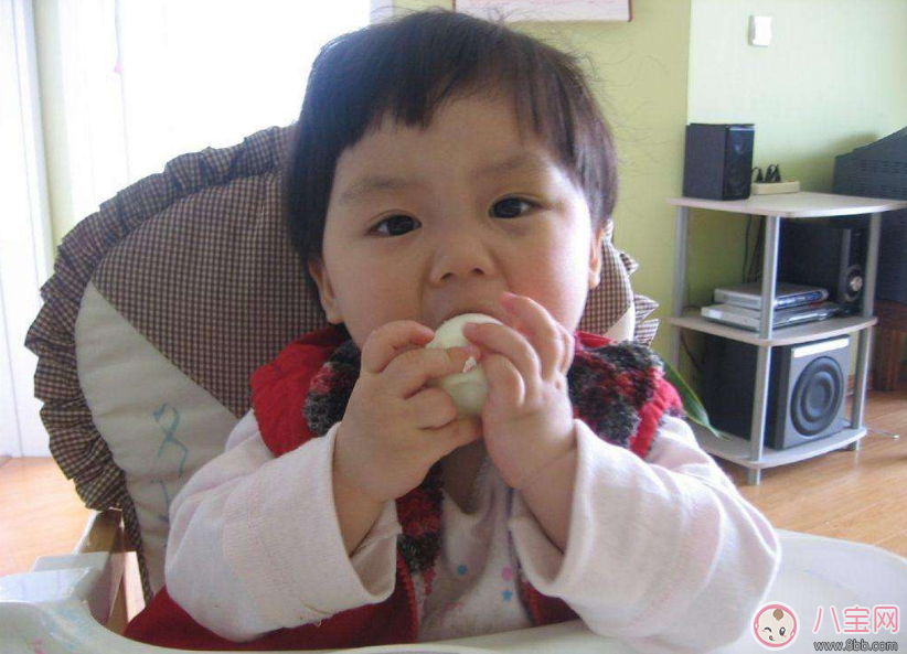 孩子吃雞蛋居然這么好 讓寶寶愛不釋手的吃蛋方法 孩子吃雞蛋居然這么好 讓寶寶愛不釋手的吃蛋方法