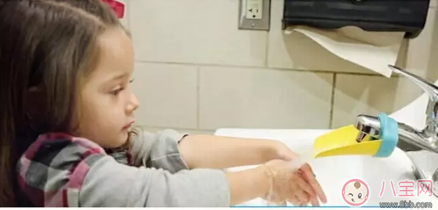 寶寶一臟就用濕巾 寶寶濕巾并沒有你想的那么好 寶寶一臟就用濕巾 寶寶濕巾并沒有你想的那么好