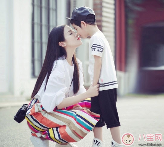 小包總楊爍兒子小毛驢照片 楊爍兒子小毛驢多大了