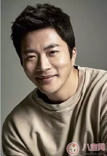 裴勇俊“三年抱倆”！韓劇長(zhǎng)腿歐巴都生二寶啦！