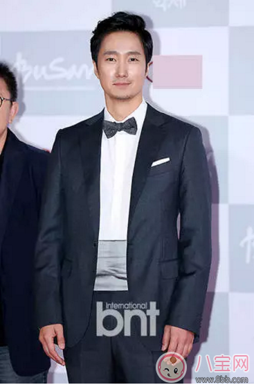 裴勇俊“三年抱倆”！韓劇長(zhǎng)腿歐巴都生二寶啦！