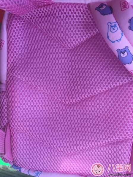 上學(xué)小書包用哪款好 uek幼兒園寶寶書包測評