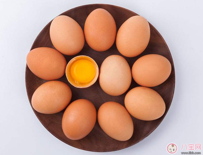 寶寶吃雞蛋的誤區(qū)有哪些 寶寶吃雞蛋注意事項(xiàng)