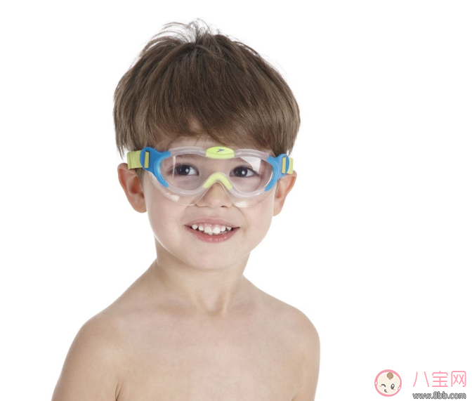 注意！孩子游泳要帶泳鏡的 孩子泳鏡挑選