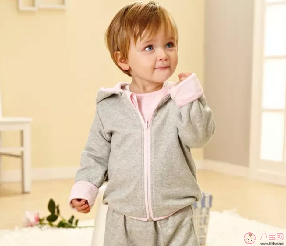 寶寶立秋之后穿什么衣服合適 寶寶秋凍應該怎么穿衣服