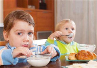 寶寶筷子有哪些材質(zhì) 寶寶筷子如何選