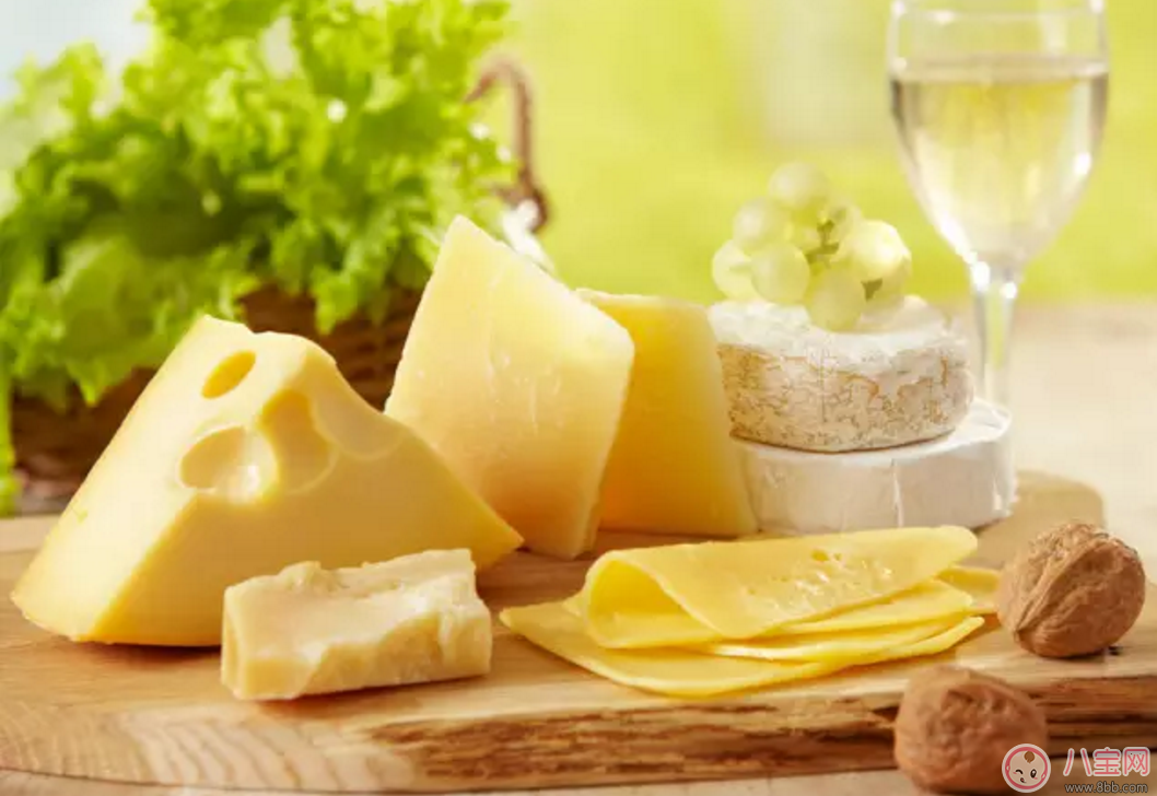 孕期零食吃什么  不能吃的零食知多少