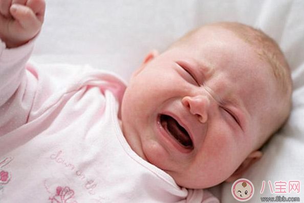 樟腦丸孕婦聞后致流產(chǎn) 家中秋季防霉、防蛀指南