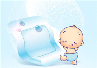 寶寶游泳貼需要準(zhǔn)備么 寶寶護(hù)臍貼用到多大