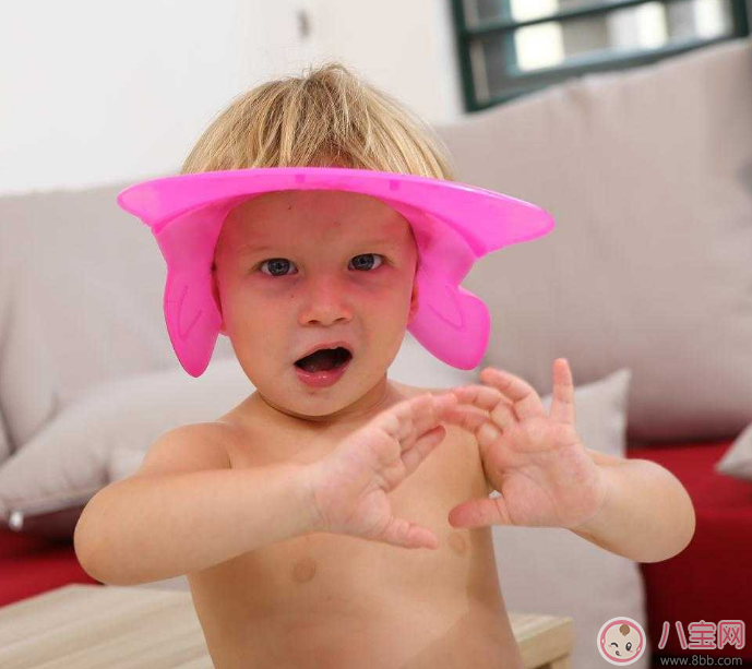 孩子洗頭洗發(fā)水怎么選 寶寶洗發(fā)水選擇推薦