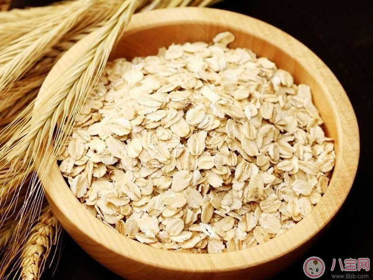 燕麥吃多了減肥嗎 早上燕麥怎么吃好 燕麥吃多了減肥嗎 早上燕麥怎么吃好