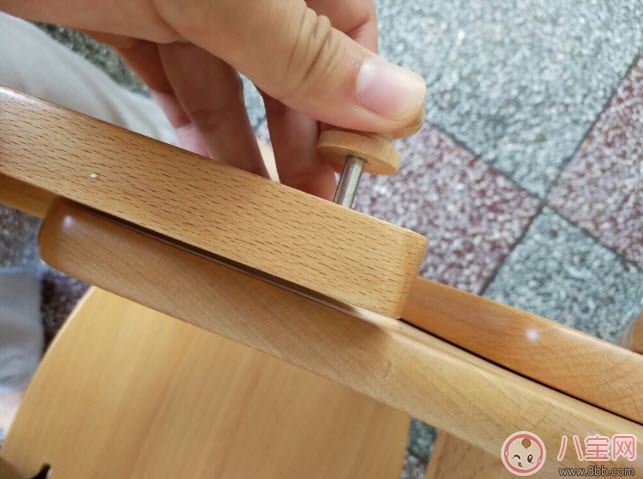 兒童餐椅什么樣的好 實木兒童餐椅測評 兒童餐椅什么樣的好 實木兒童餐椅測評