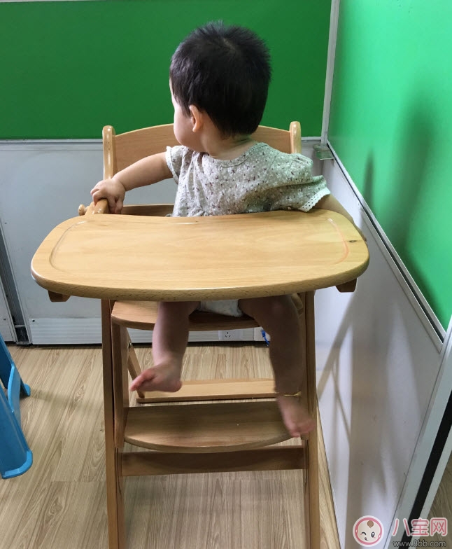 兒童餐椅什么樣的好 實木兒童餐椅測評 兒童餐椅什么樣的好 實木兒童餐椅測評