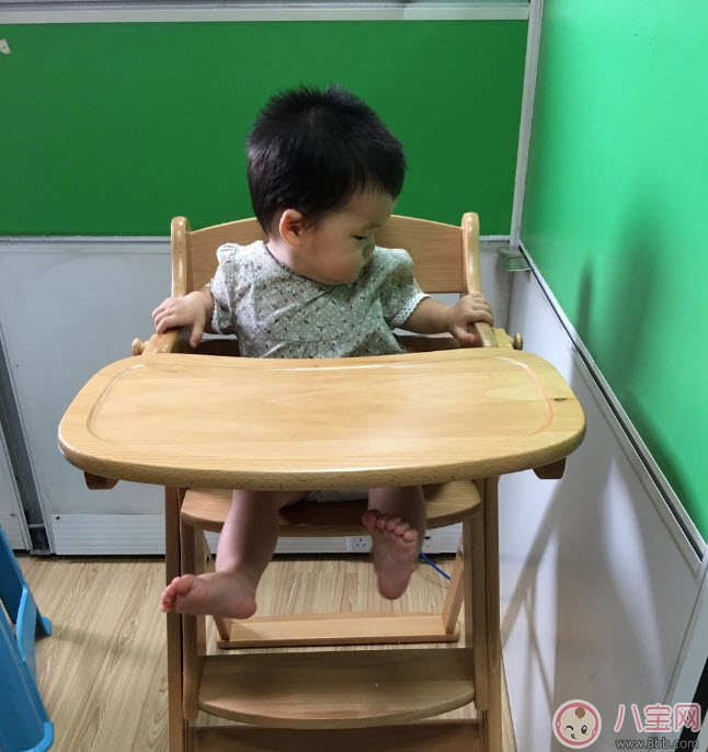 兒童餐椅什么樣的好 實木兒童餐椅測評 兒童餐椅什么樣的好 實木兒童餐椅測評